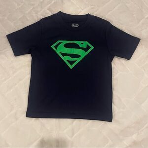 BOY'S DC COMICS BLACK WITH NEON GREEN SUPERMAN LOGO T-SHIRT, SIZE 4/5